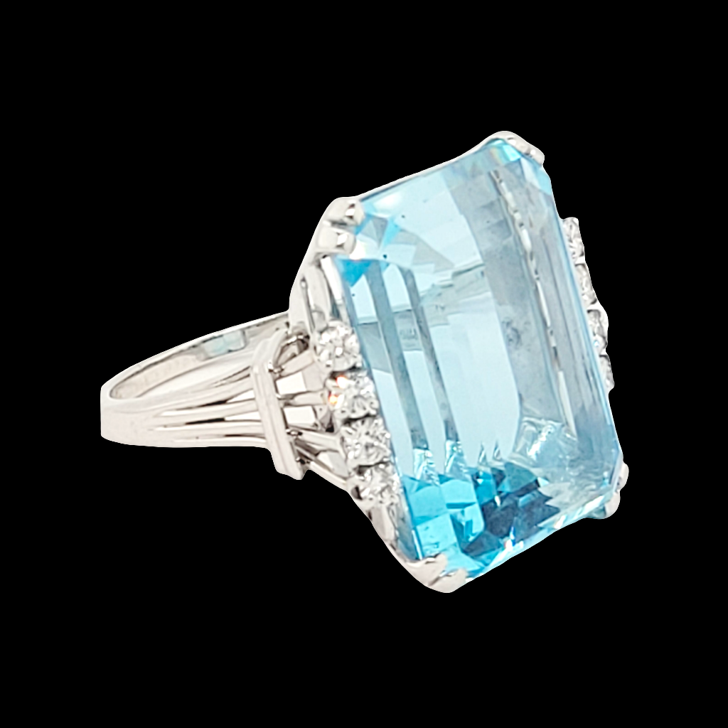 Art deco Aquamarine and diamond ring

SKU: 6323