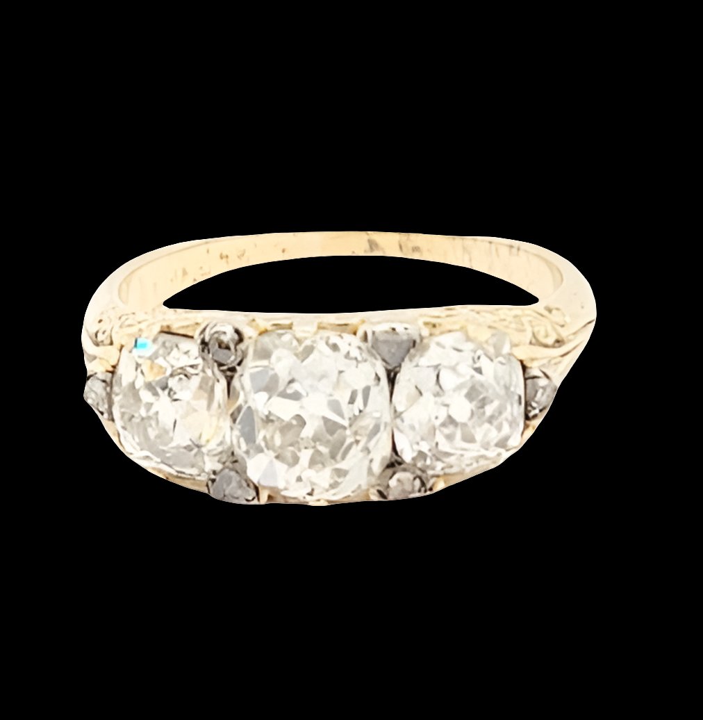 Antique 2.70ct old mine cut diamond engagement ring
