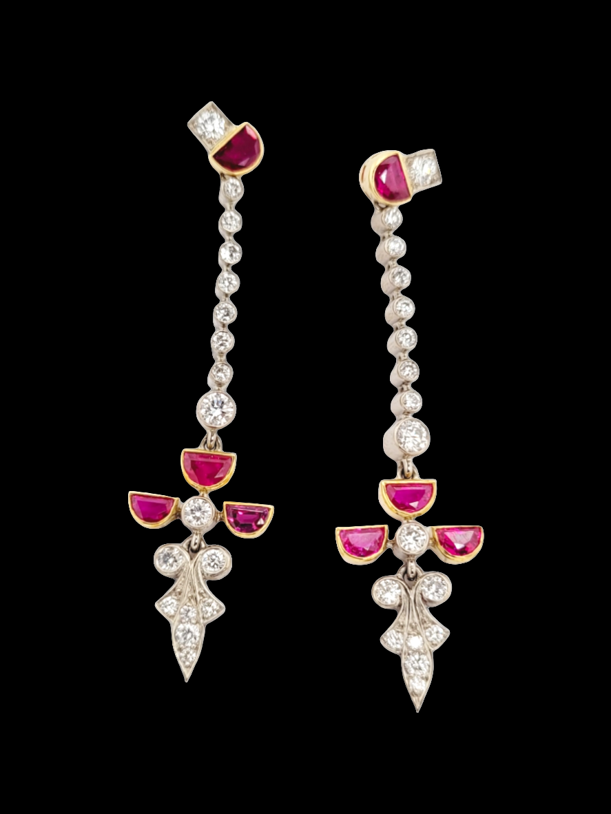 Stylish Ruby and diamond drop earrings

SKU: 6512