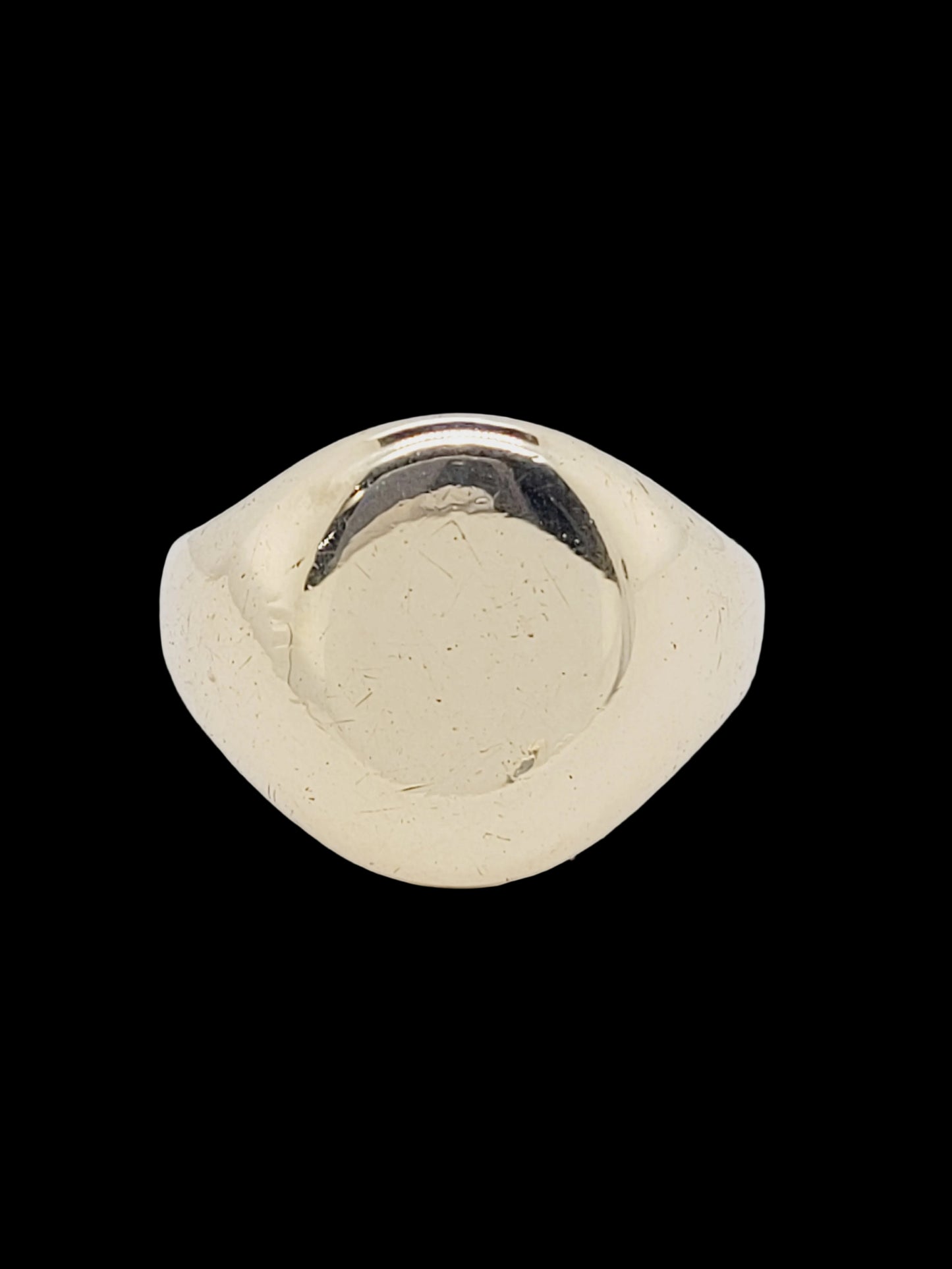 Old solid 9ct yellow gold signet ring sku 8684