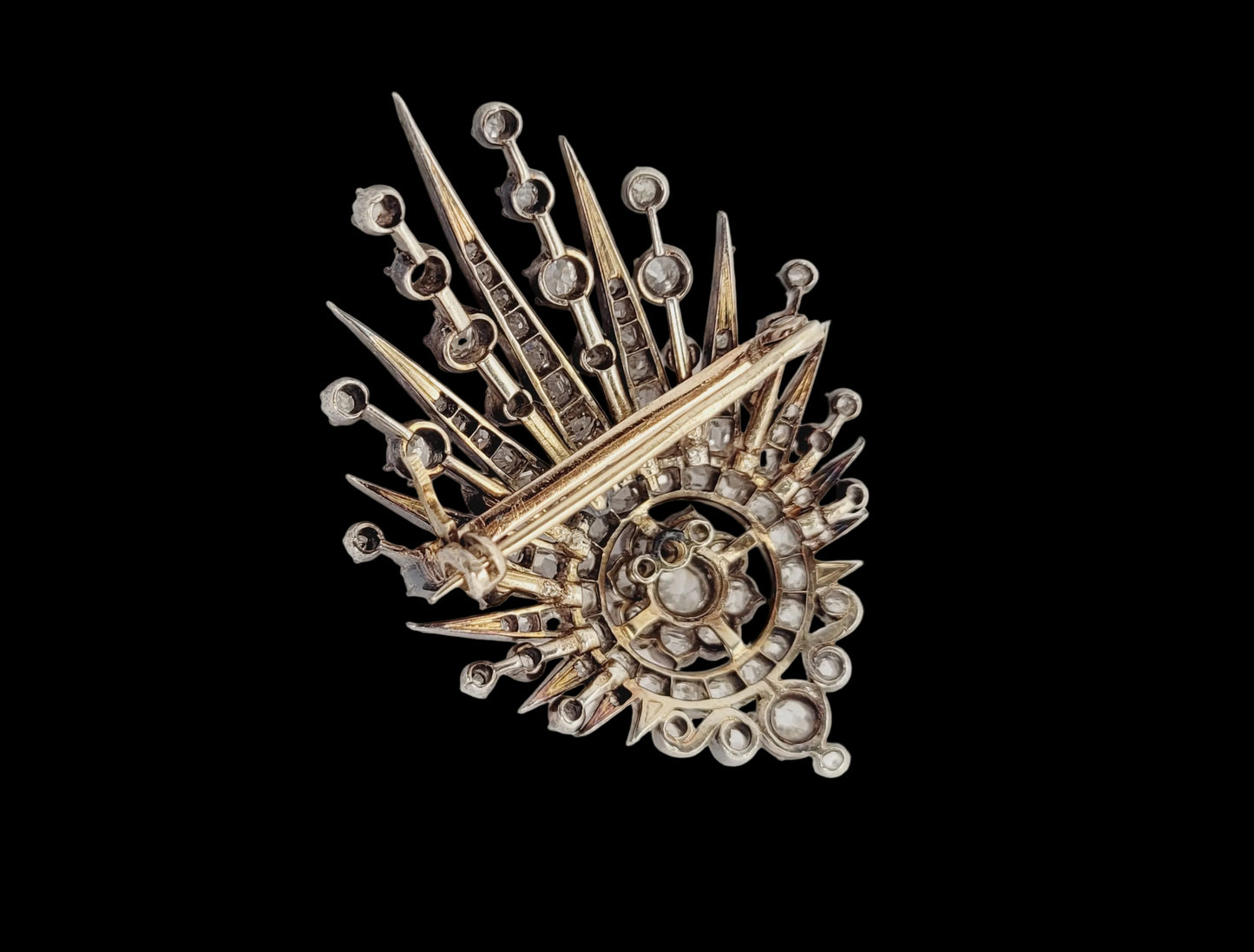 Antique diamond Comet starburst sku 8815