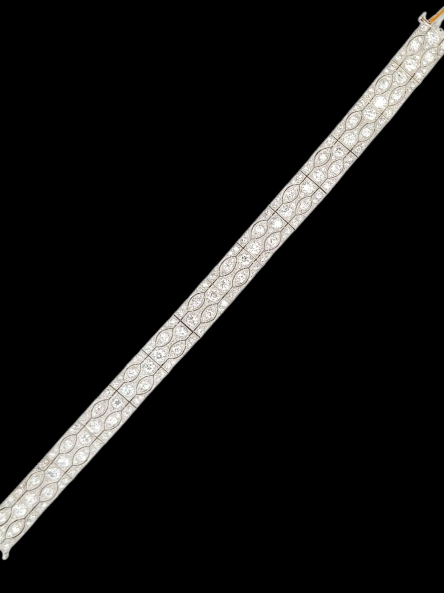 Fine art deco diamond panel bracelet
SKU: 8023