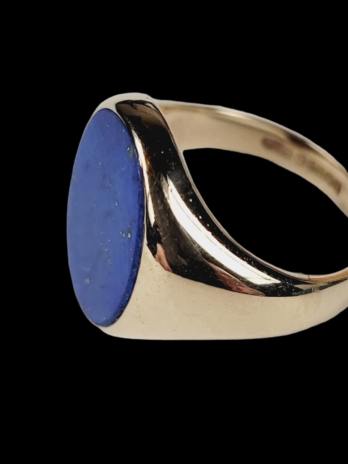 Lapis lazuli 9ct yellow gold signet ring
SKU: 8604
