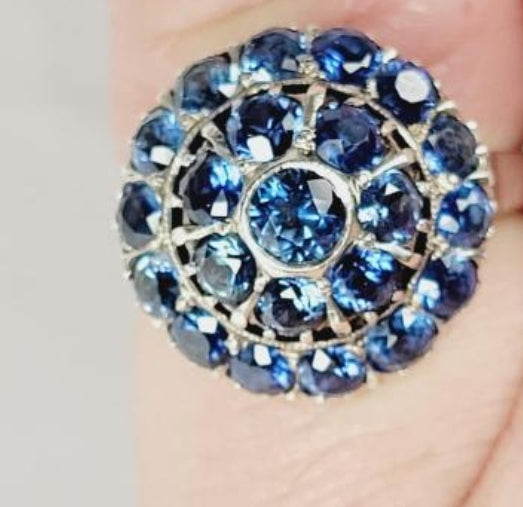 Art deco Montana sapphire cluster ring
SKU: 5116