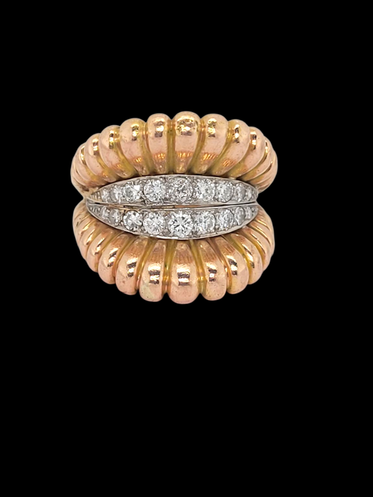 1940's cool design led gold and diamond dress ring
SKU: 8152