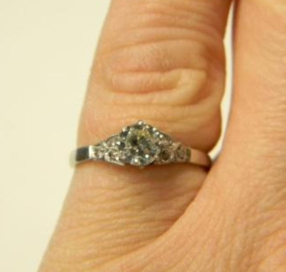 Art Deco Diamond Engagement Ring
SKU: 3259