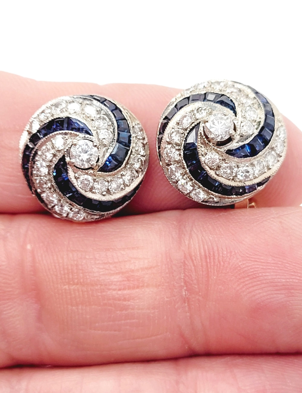 Sapphire and diamond earrings
SKU: 6925