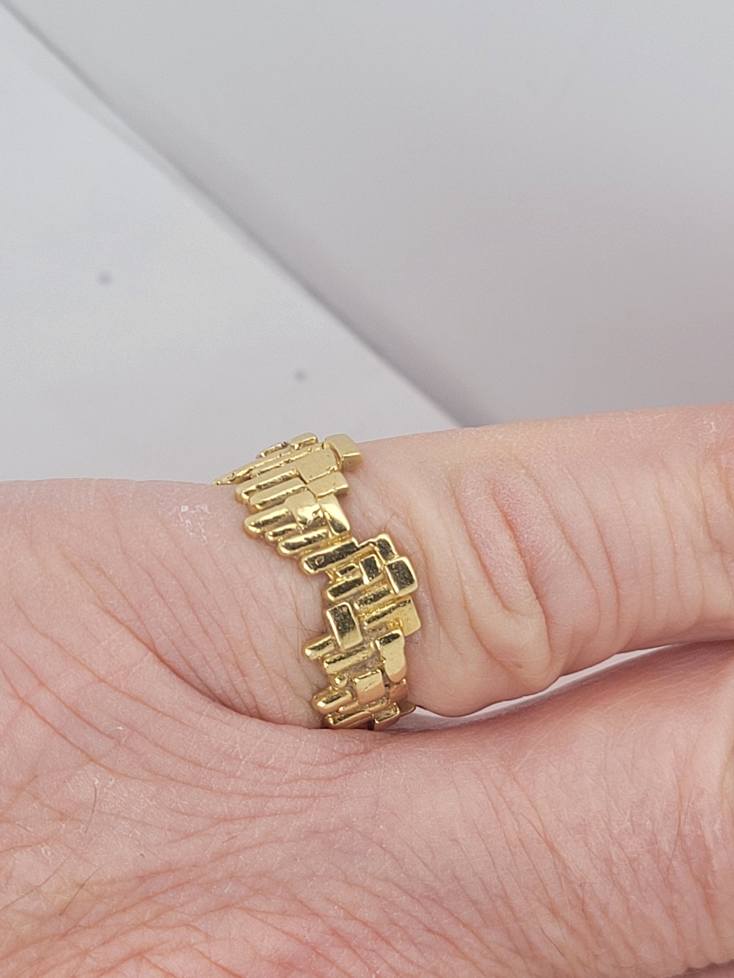 1970's organic 18ct yellow gold ring sku 9133