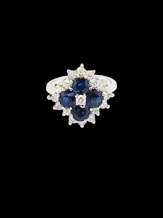 Sapphire and diamond vintage cluster ring
SKU: 7975