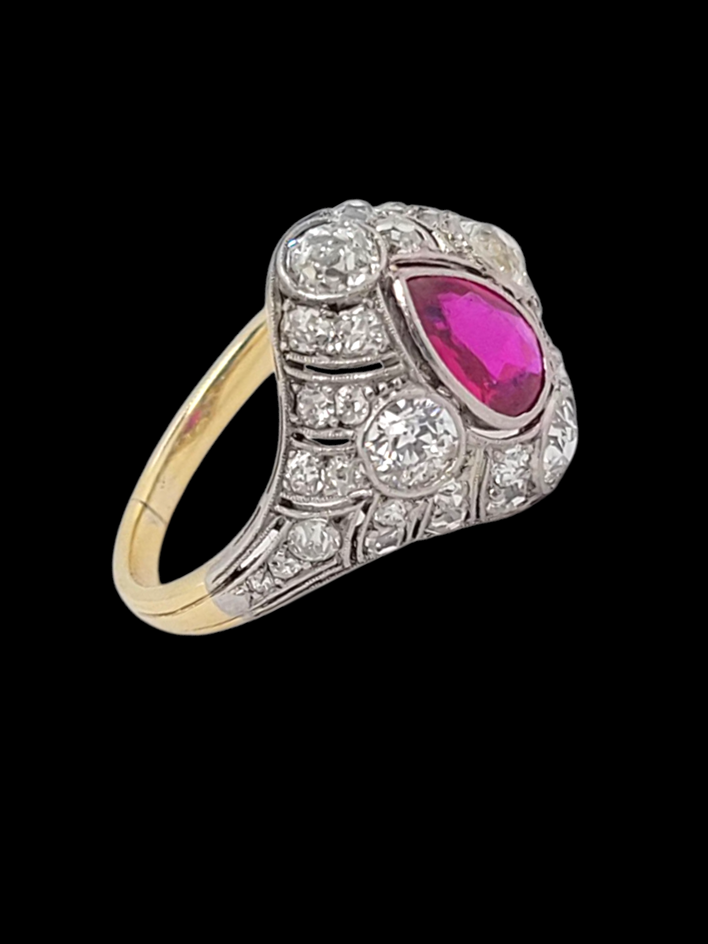 Gorgeous Edwardian ruby and diamond ring
SKU: 8036