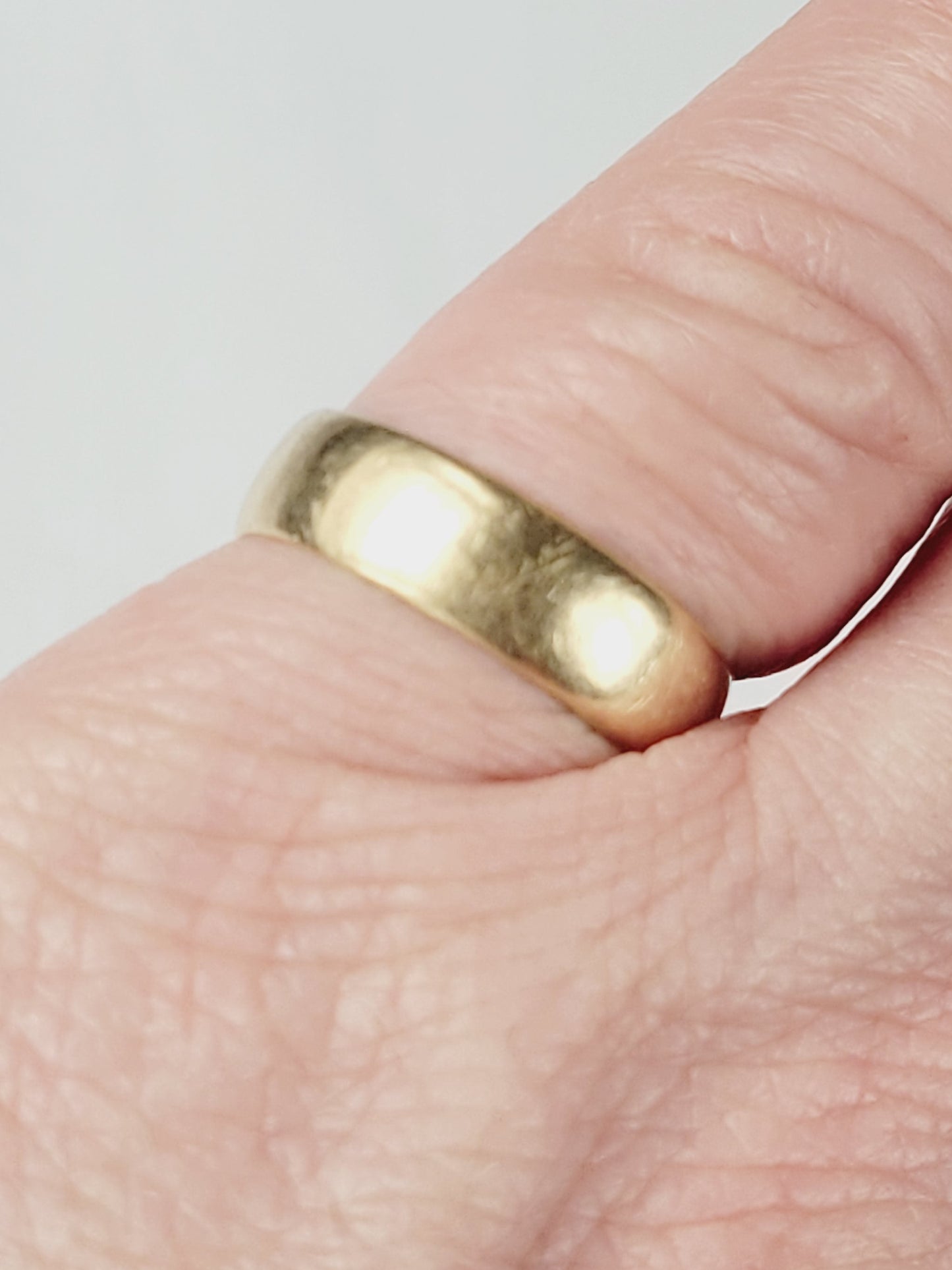 18ct gold wedding band sku 8903