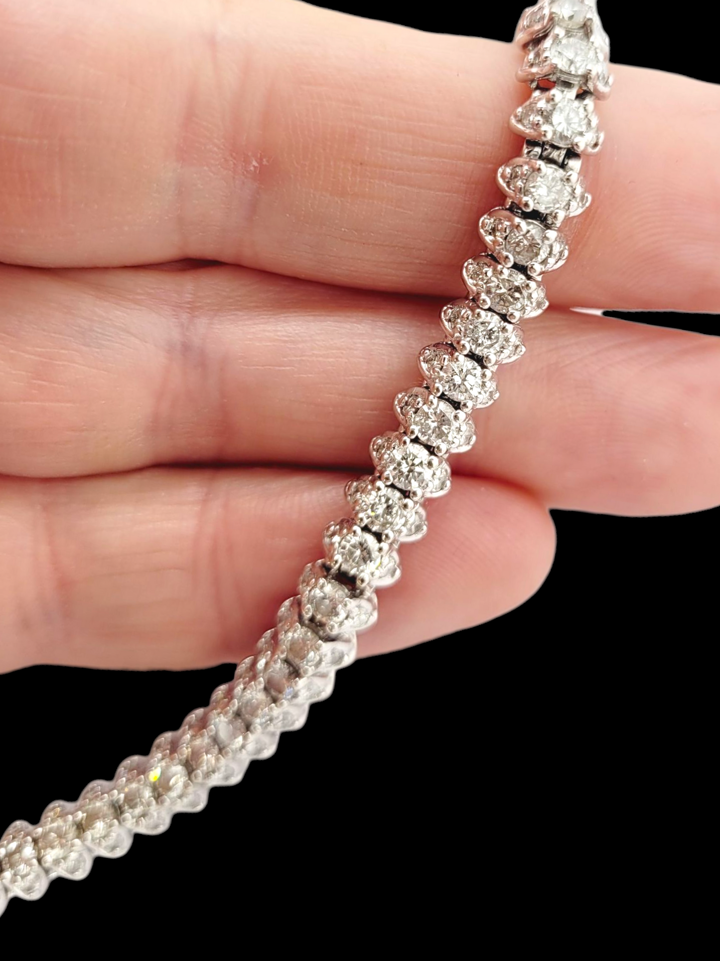Three row diamond bracelet
SKU: 8471