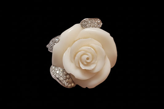Diamond and Angel skin rose dress ring Sku 8732