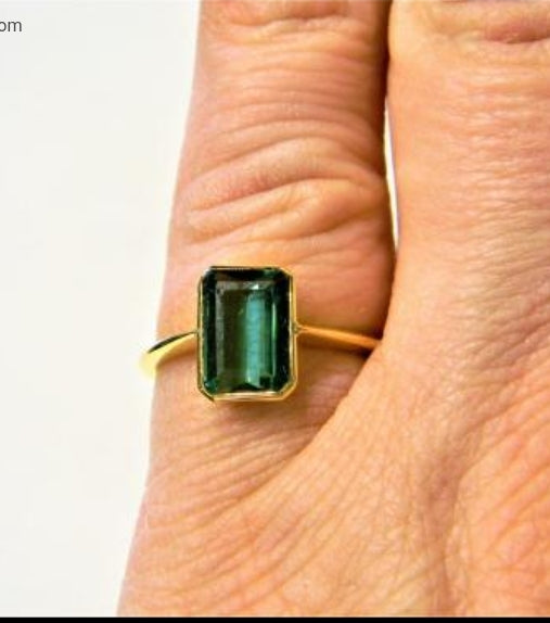 Green Tourmaline Single Stone Ring
SKU: 3511