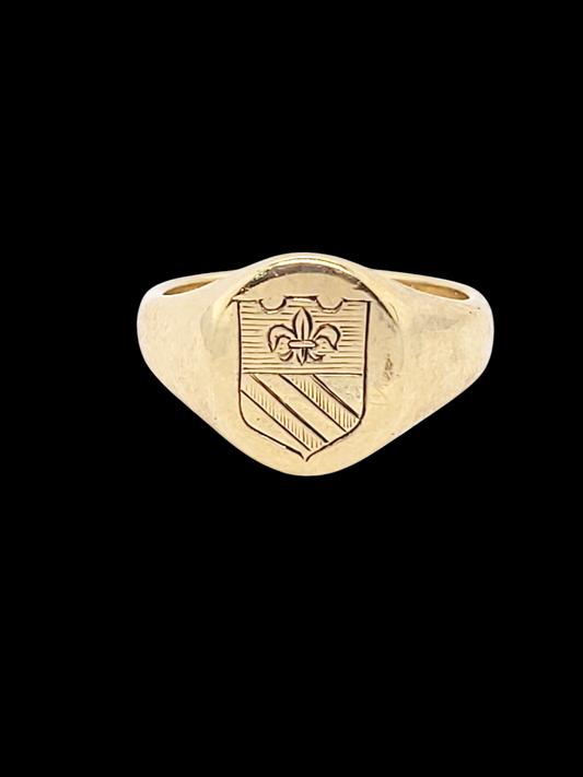 Engraved 9ct gold signet ring
SKU: 7998