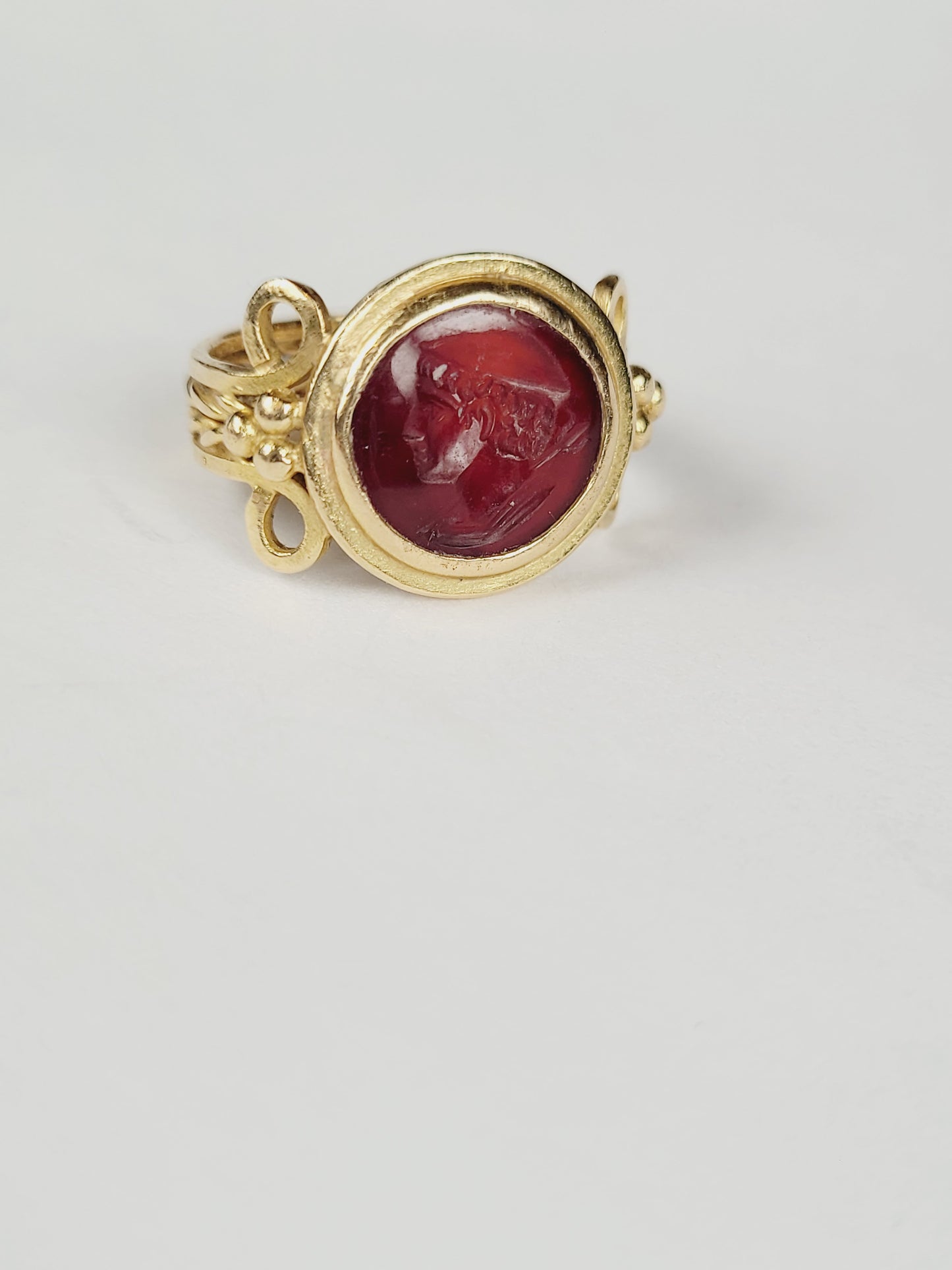 Ancient cornelian intaglio gold signet ring sku 8864