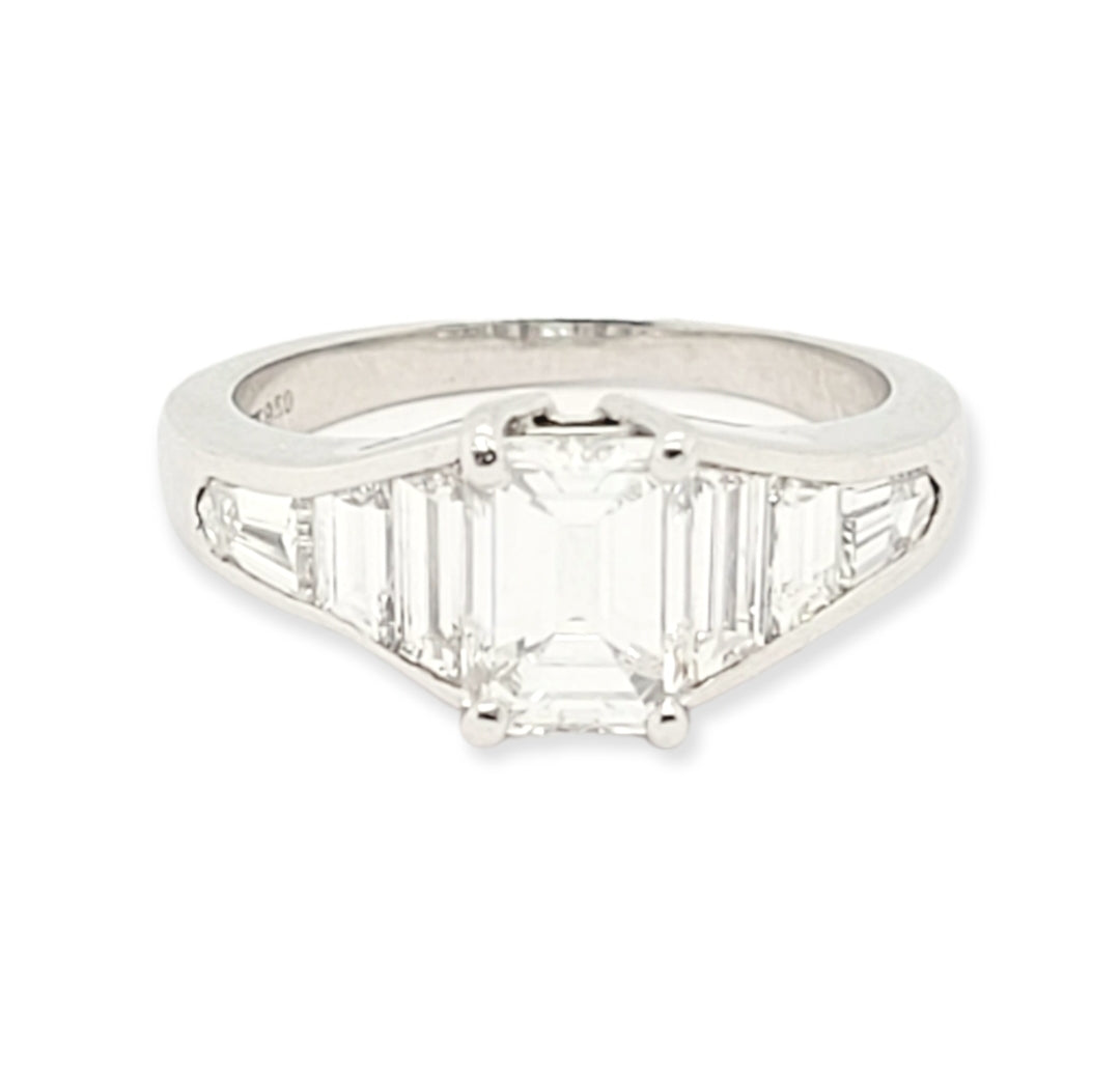 1.16ct emerald cut diamond and baguette diamond engagement ring sku 6065