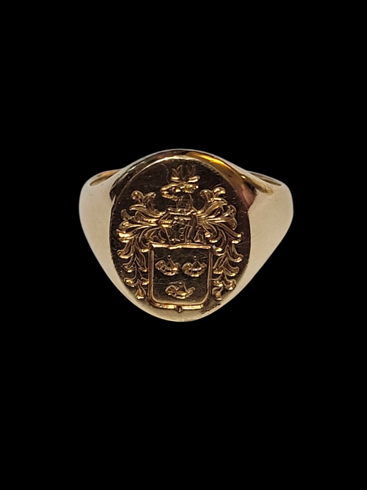 Heavy gold full coat of arms signet ring
SKU: 8082