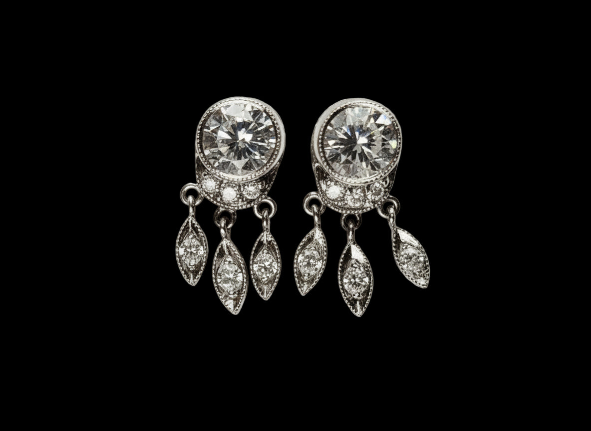 Vintage petite diamond stud and tassel earrings
SKU: 8612