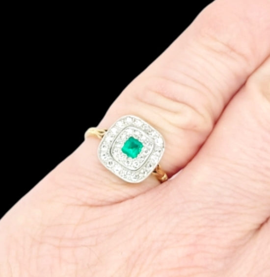 Edwardian emerald and diamond panel ring
SKU: 8327