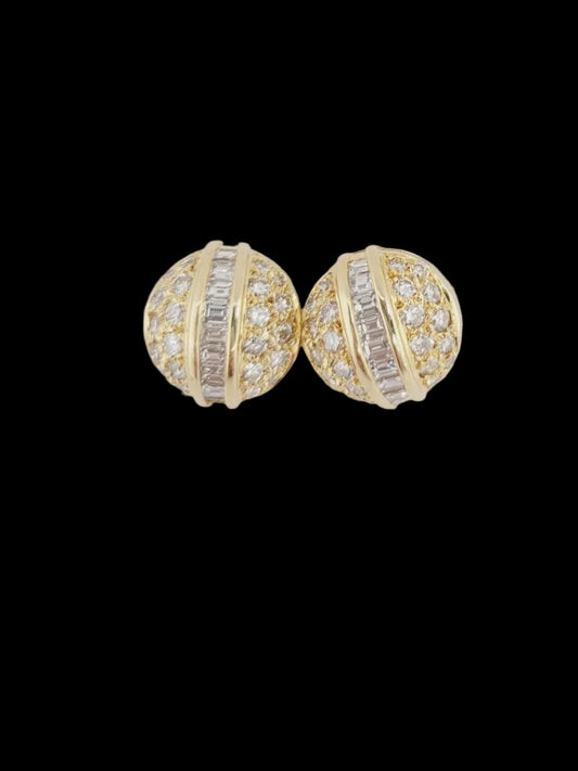 Diamond & baguette diamond bombe stud earrings skky 8754