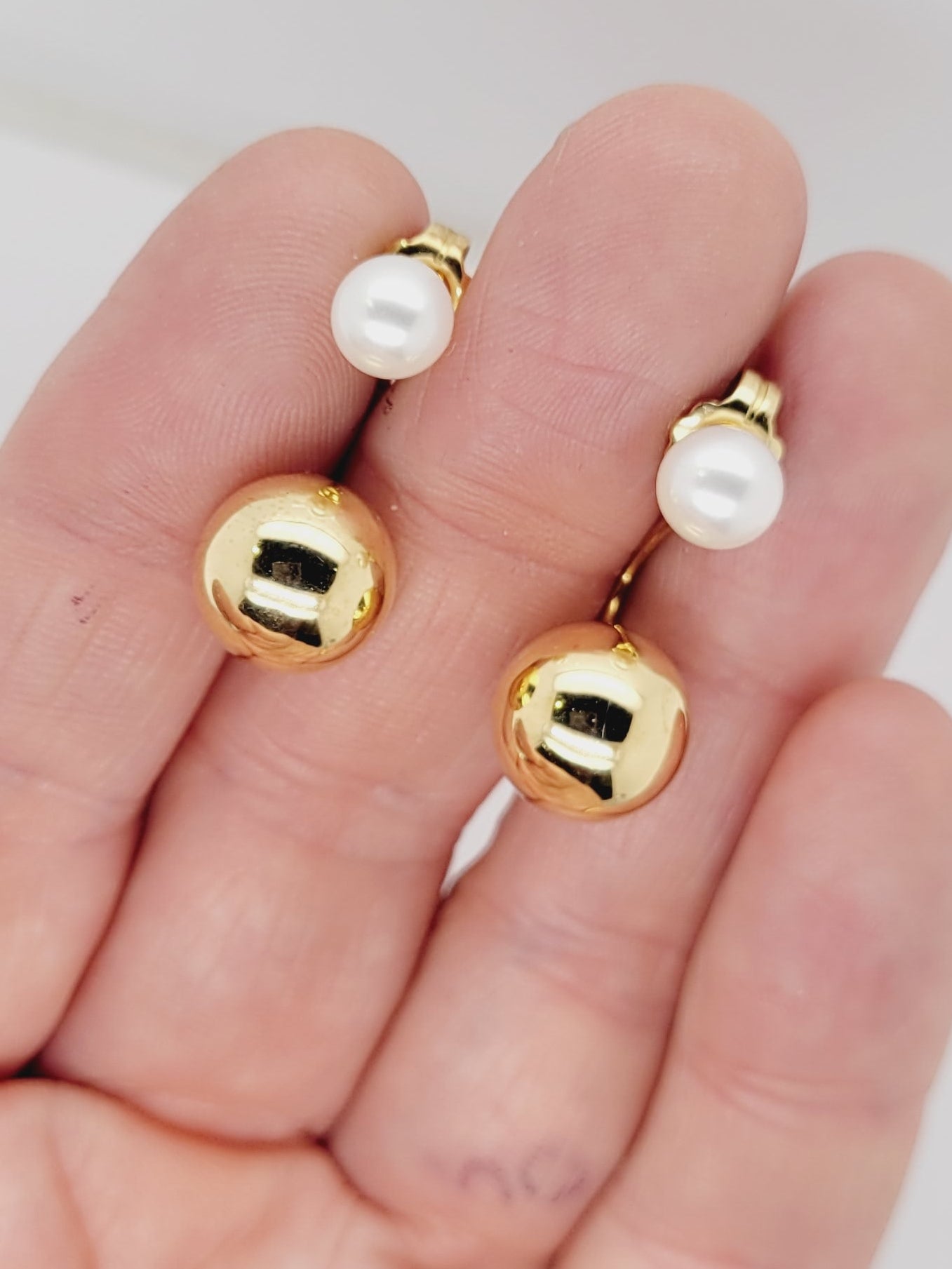 18ct gold and pearl day earrings sku 8833