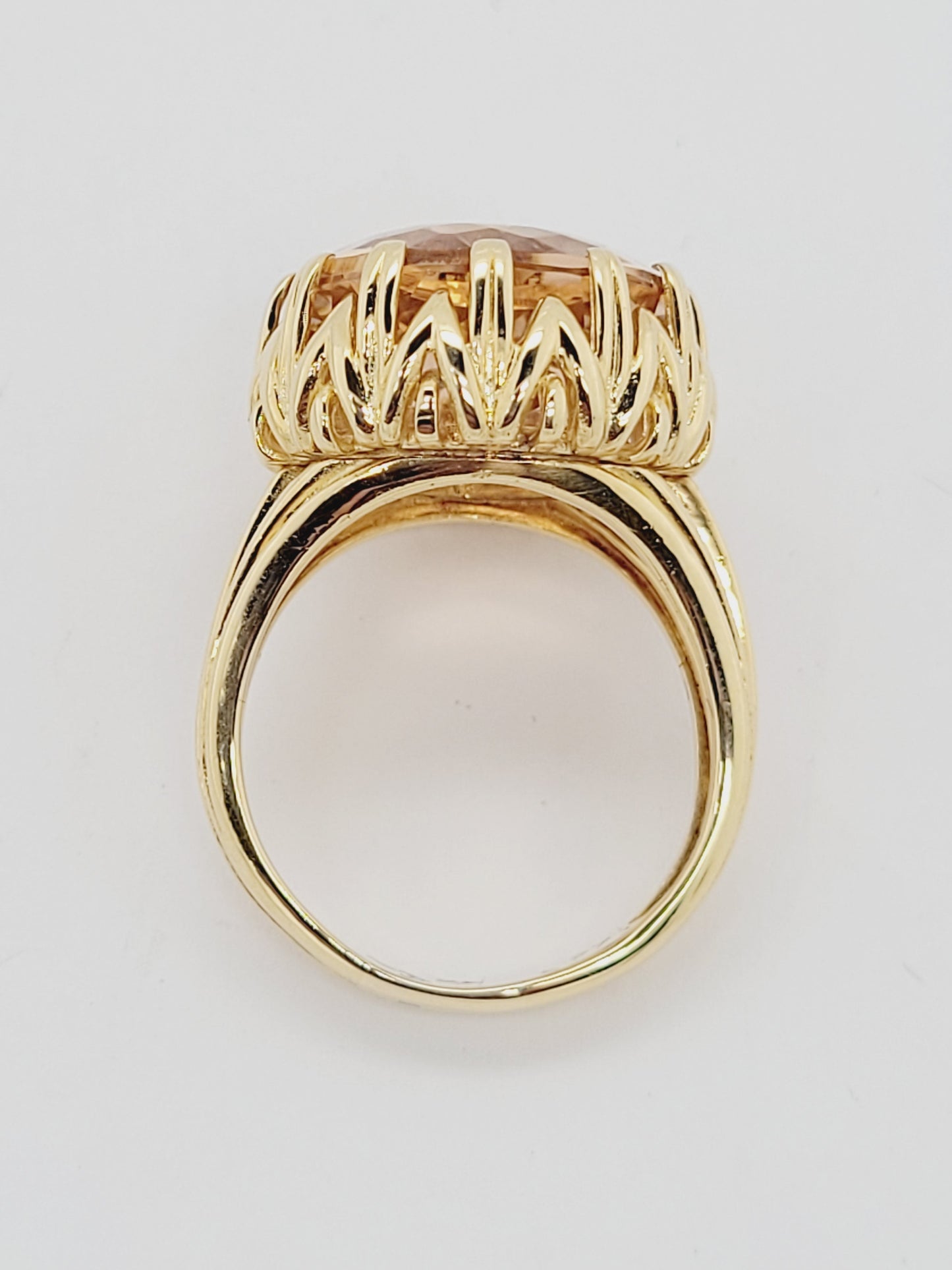 Vintage Tiffany Morganite dress ring
sku 8542