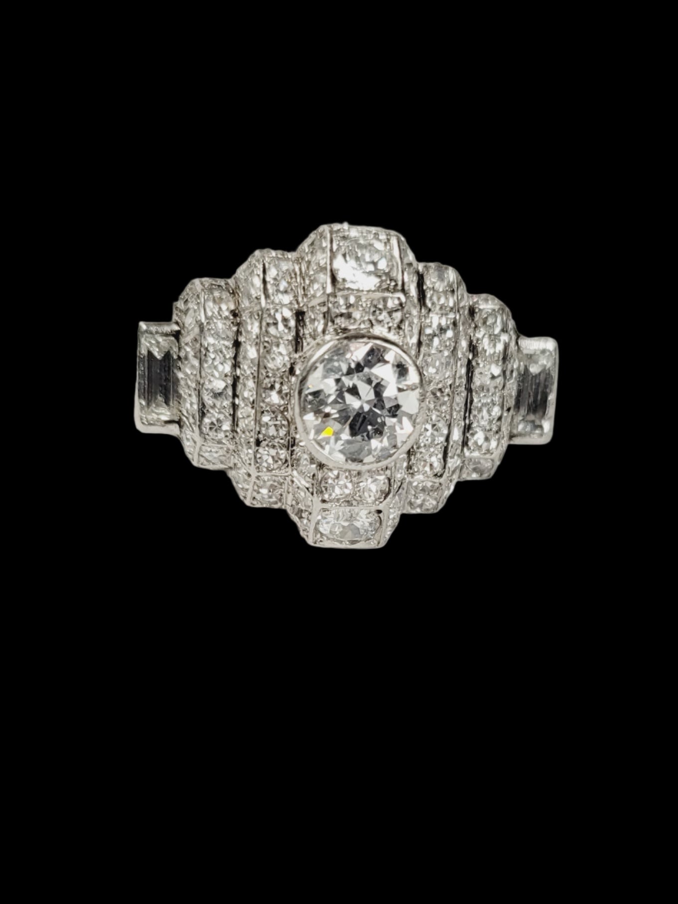 Brutalist art deco diamond dress ring
SKU: 8614