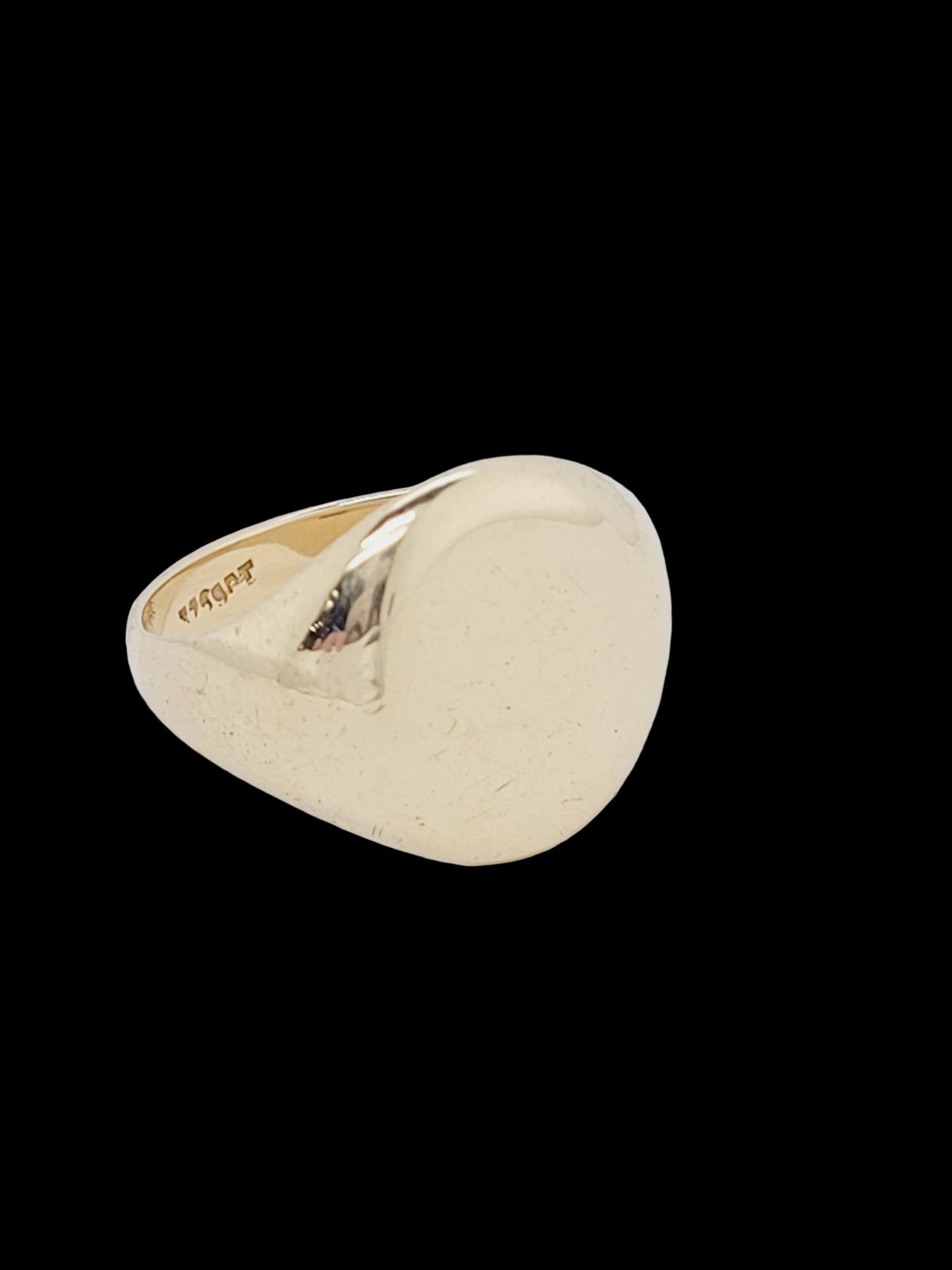 Old solid 9ct yellow gold signet ring sku 8684