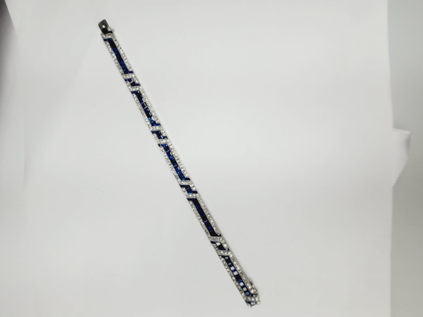Fine Art deco sapphire and diamond bracelet Mellerio
SKU: 8221