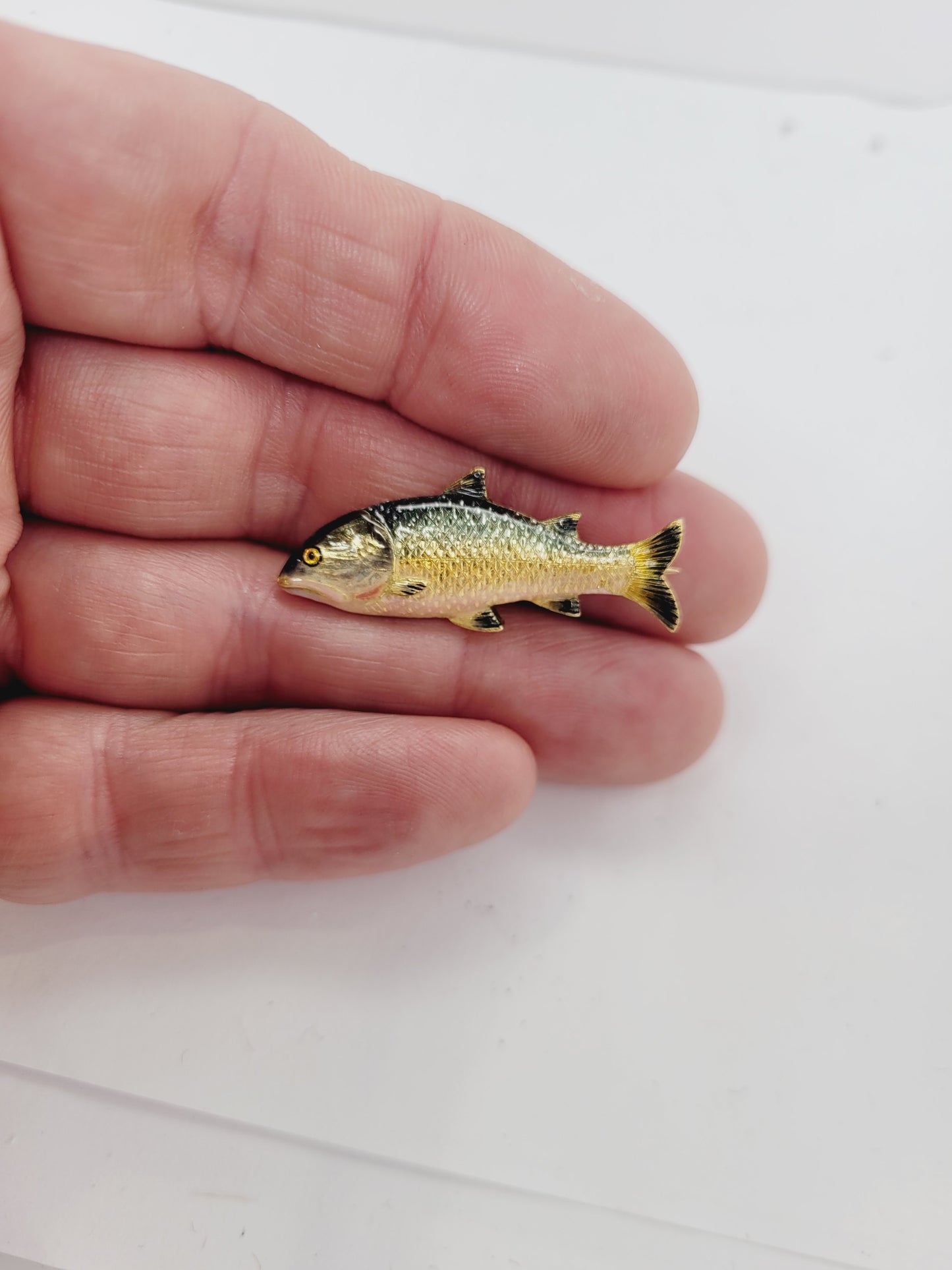 Fine Antique enamel and gold fish pin sku 9065