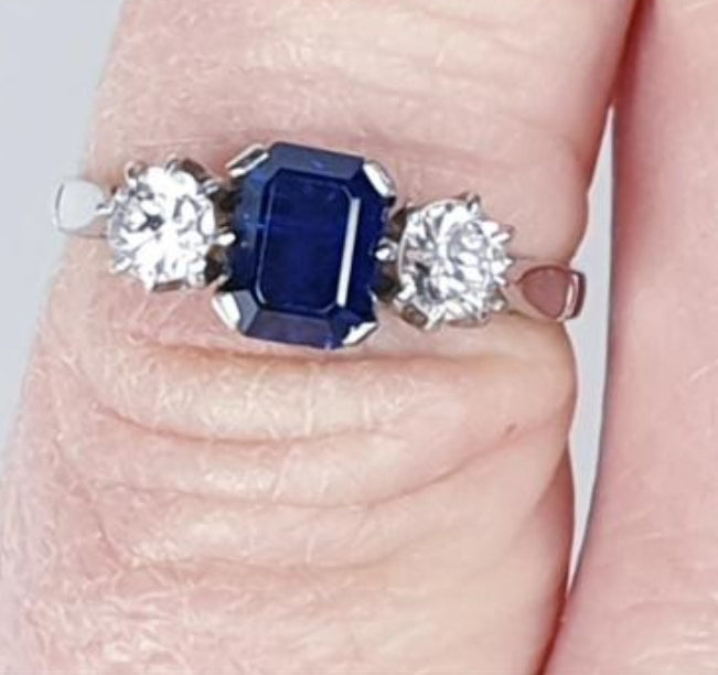 Art Deco Sapphire and Diamond Engagement Ring
SKU: 3285