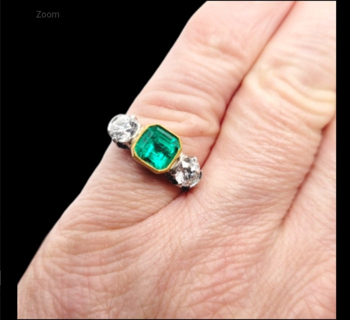 Emerald and diamond engagement ring
SKU: 8162