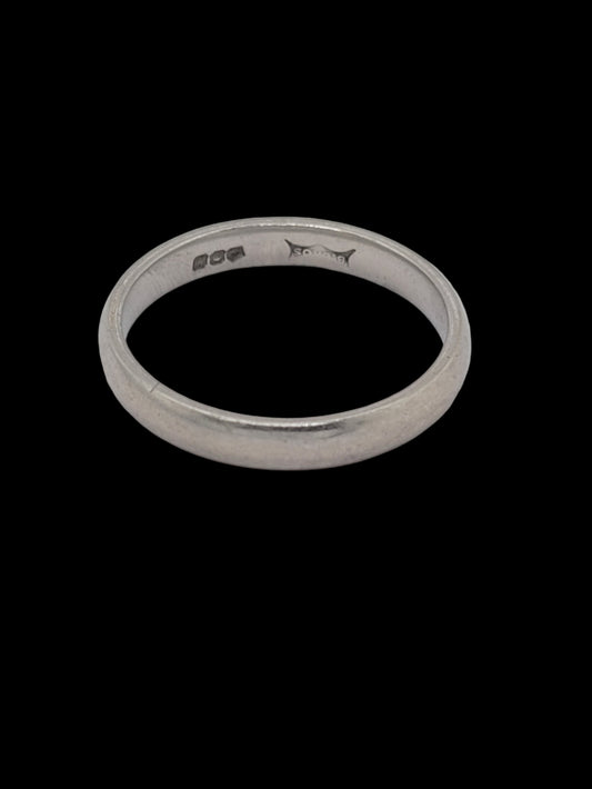 1920's platinum wedding band
sku 8538