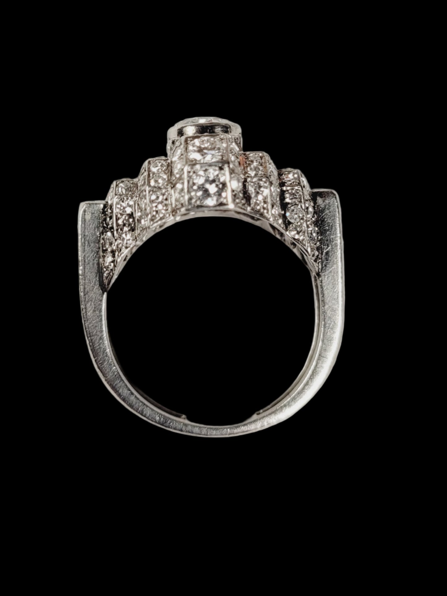 Brutalist art deco diamond dress ring
SKU: 8614