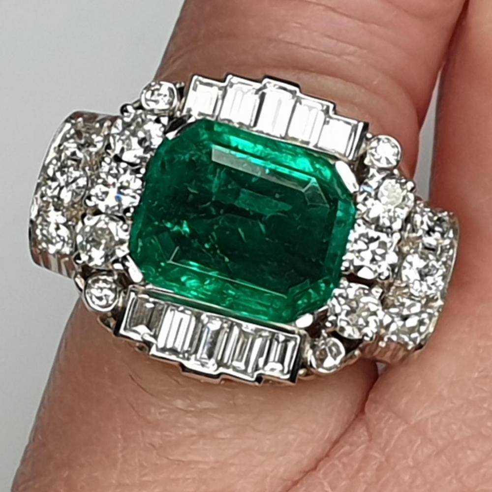 Emerald and diamond 1940's cocktail ring | DB Gems