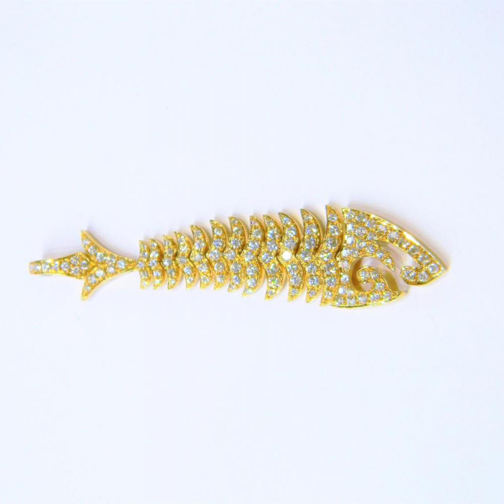 Diamond fish deals pendant