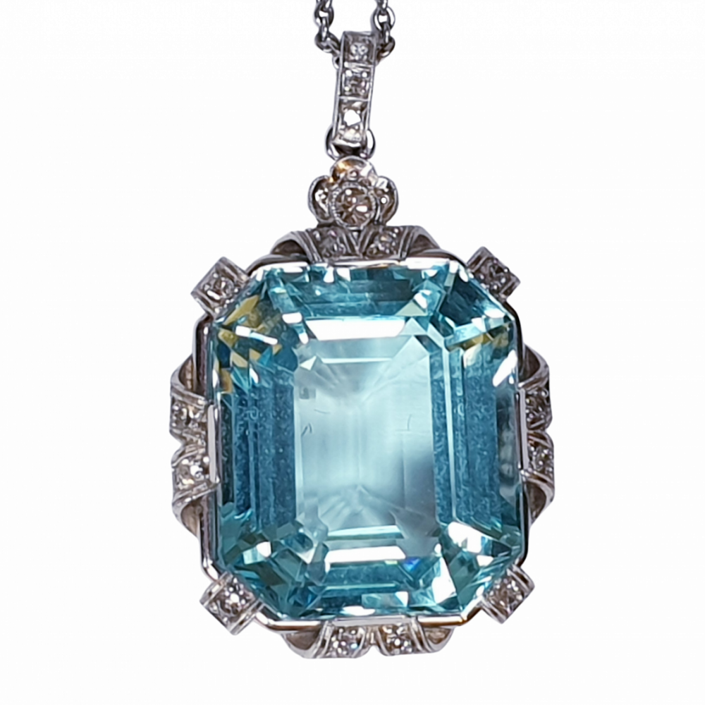 Antique sales aquamarine pendant