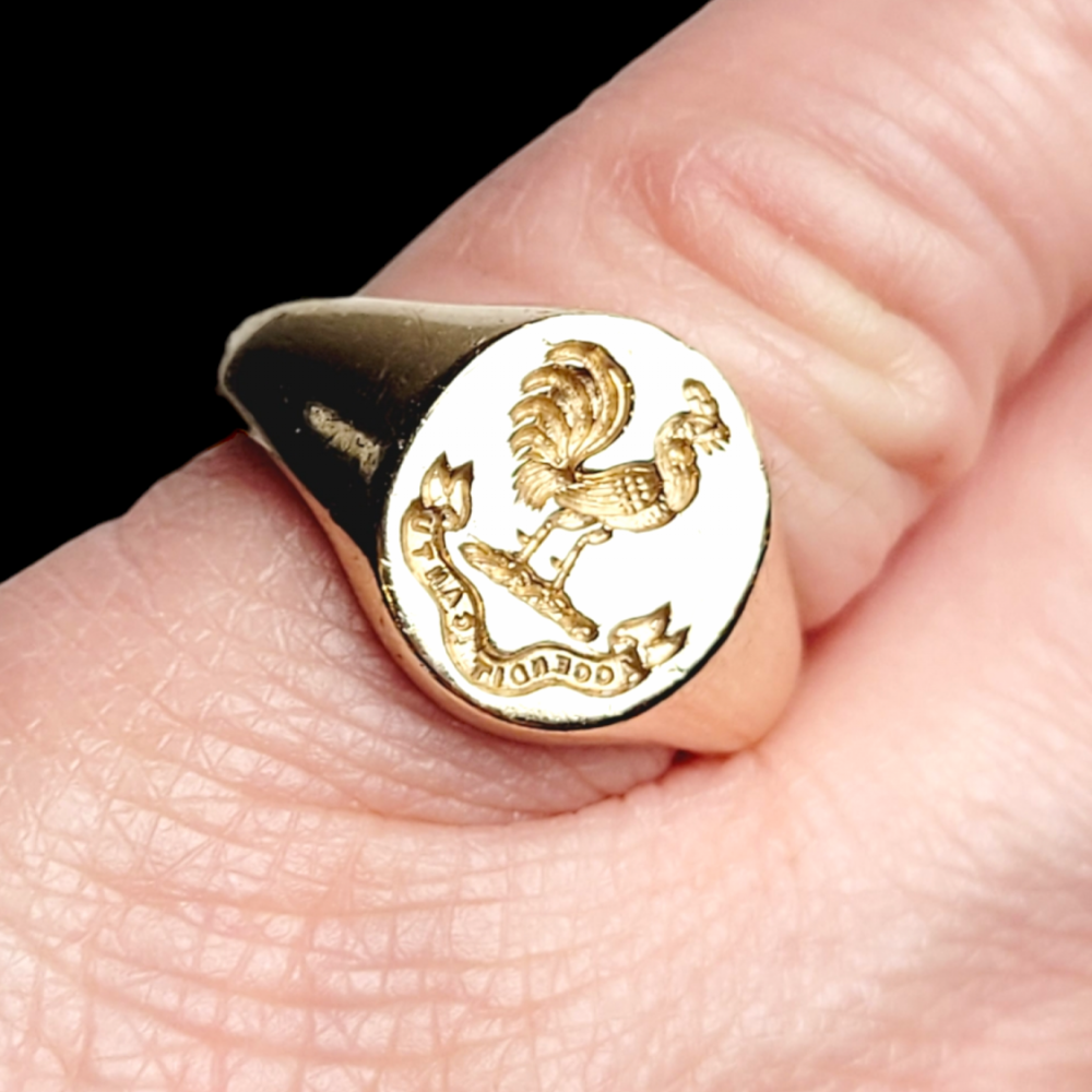 Heavy 9ct gold seal engraved signet ring DB Gems